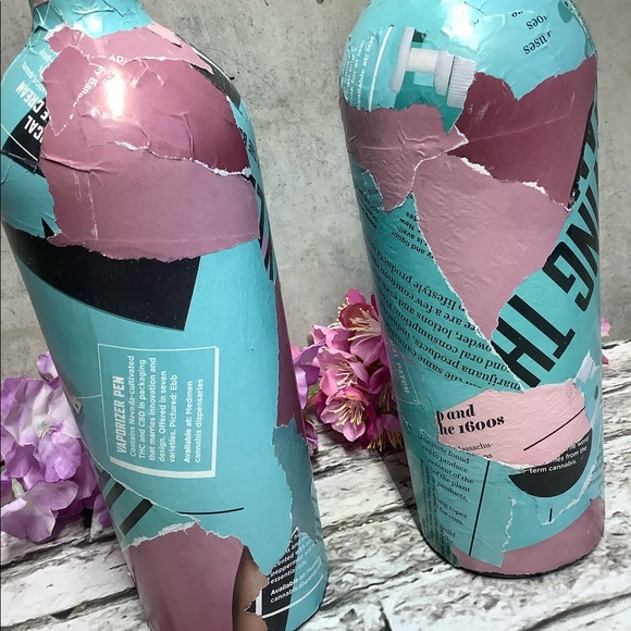 🌺 2PC DECOR BOTTLE DESIGN HOME DECORATION TEAL HOME COLLAGE ART DISPLAY SET - Picture 2 of 8